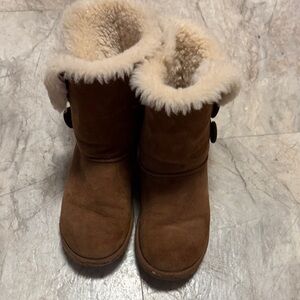 Women's Shearling-Lined Brown Winter Boots